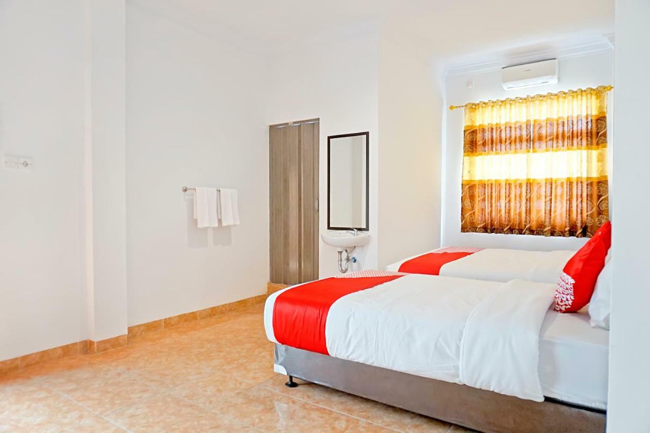 Oyo 694 Khasanah Residence Pekanbaru Ngoại thất bức ảnh