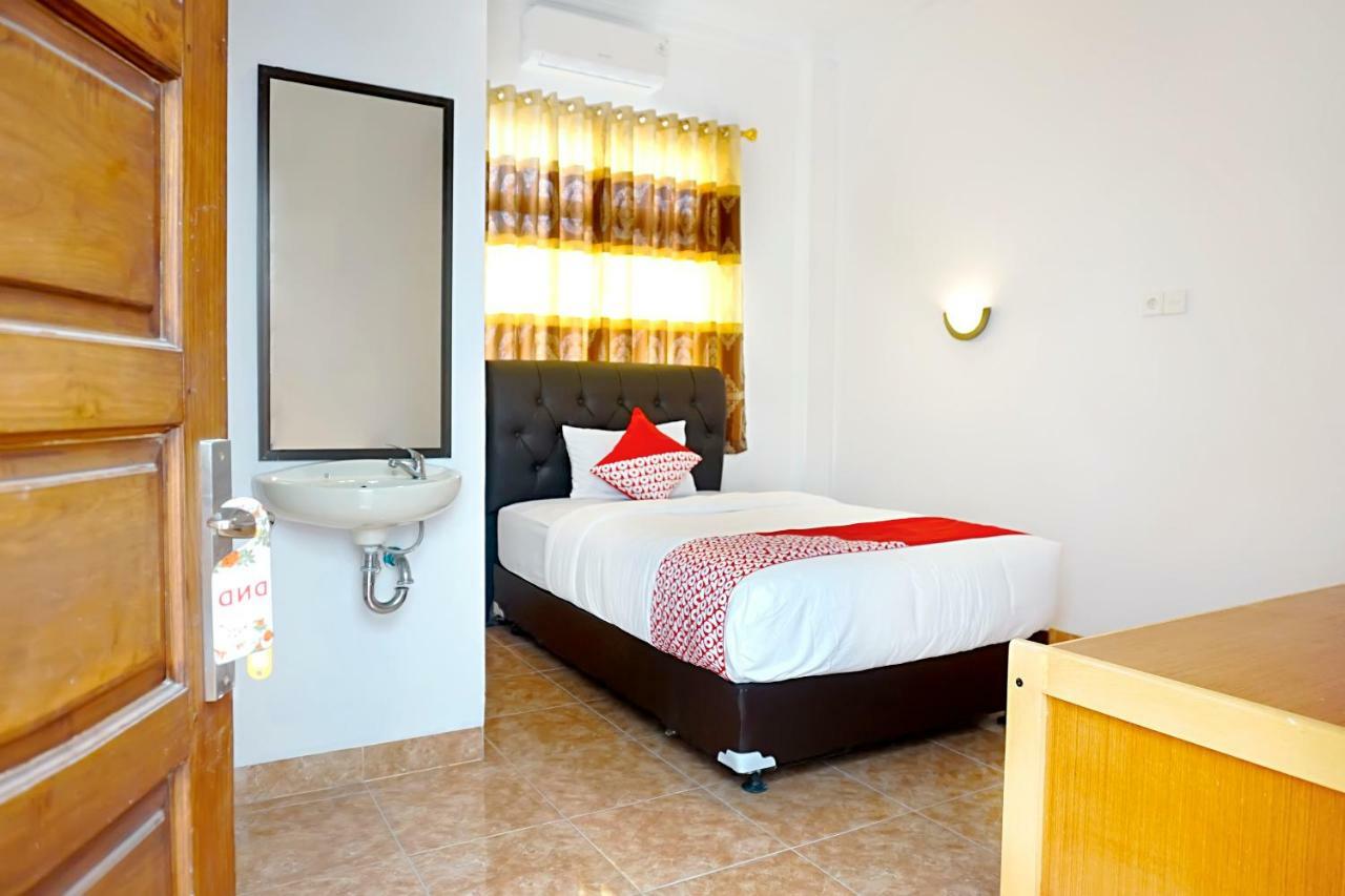 Oyo 694 Khasanah Residence Pekanbaru Ngoại thất bức ảnh